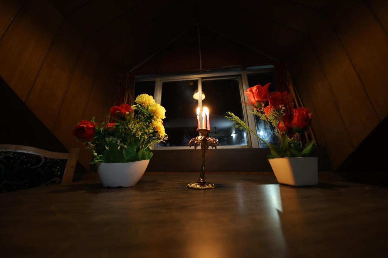 Hotel Yak Manāli Екстериор снимка